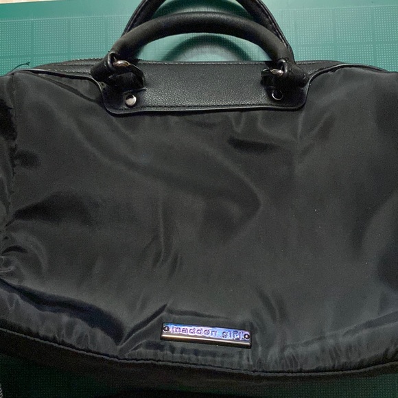Madden Girl Black Nylon Bowling Bag - Picture 3 of 10